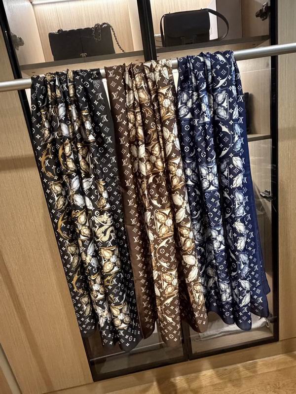 LV scarf 90-180cm E050926